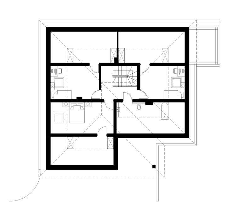 Rzut poddasza z trzema pokojami, łazienką z oknami dachowymi i garderobami, ukazujący funkcjonalny układ przestrzeni.
